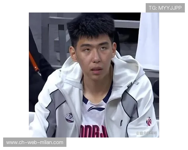 MMA选手站立膝击：压制对手的站立控场艺术